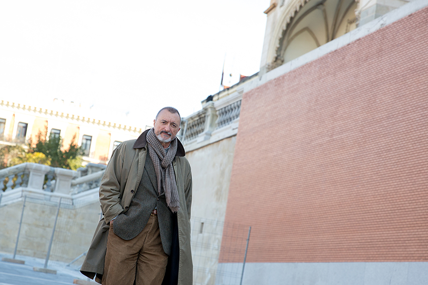 Arturo Pérez Reverte_Elena Buenavista_0004